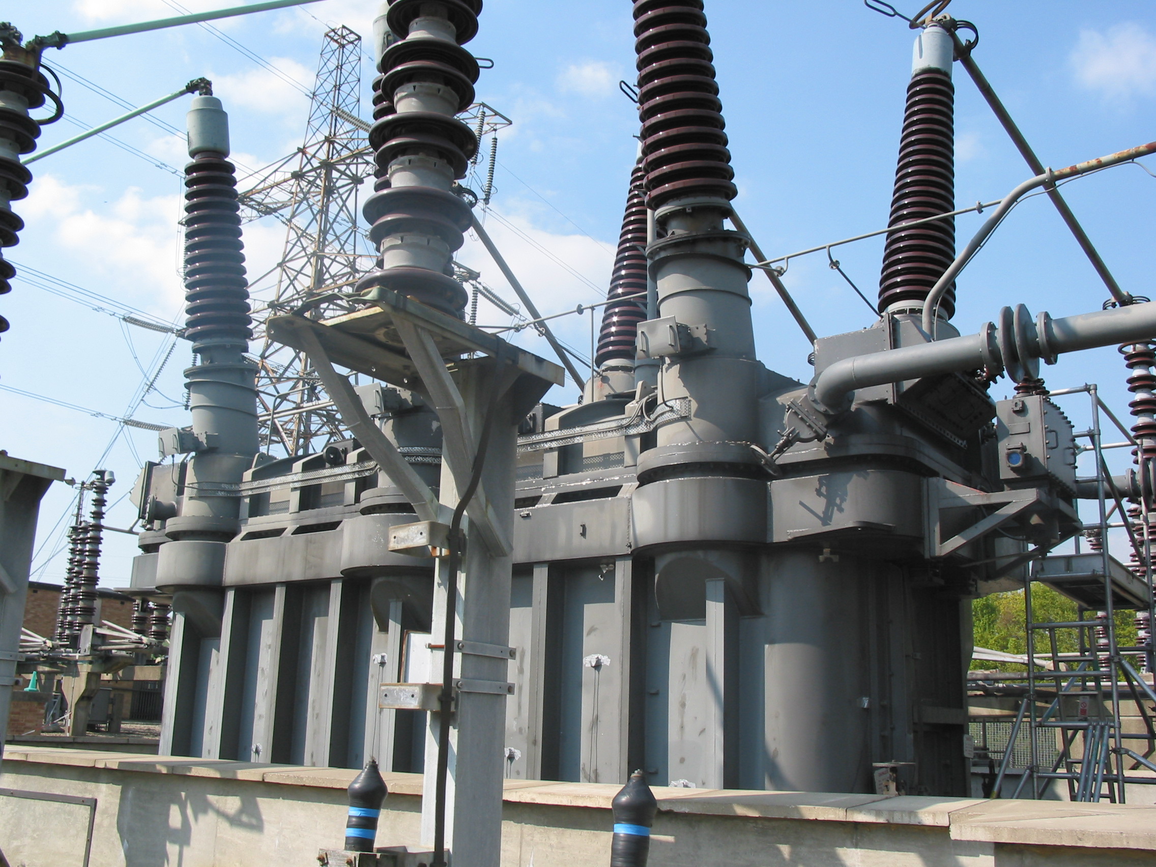 Elimpus Installs Condition Monitoring Equipment on National Grid